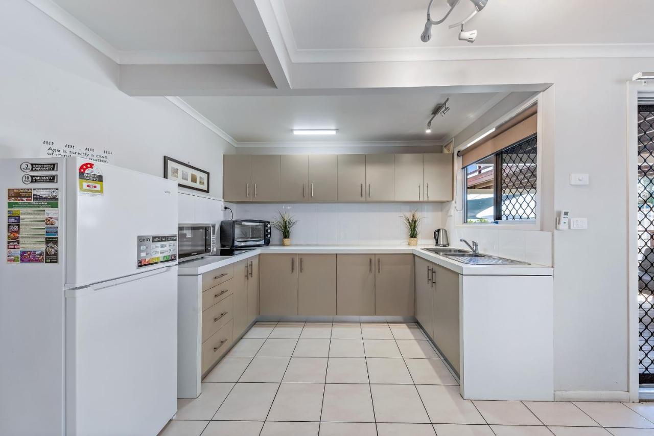 Airlie Apartments Airlie Beach Dış mekan fotoğraf