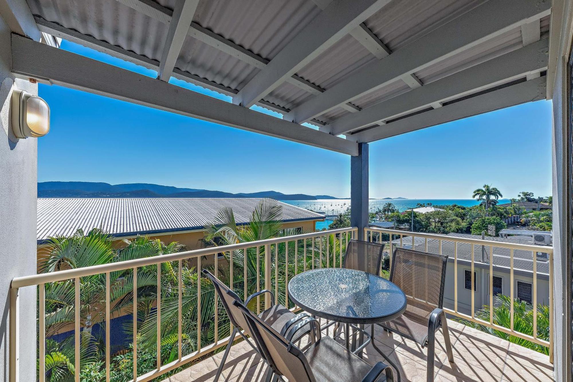 Airlie Apartments Airlie Beach Dış mekan fotoğraf